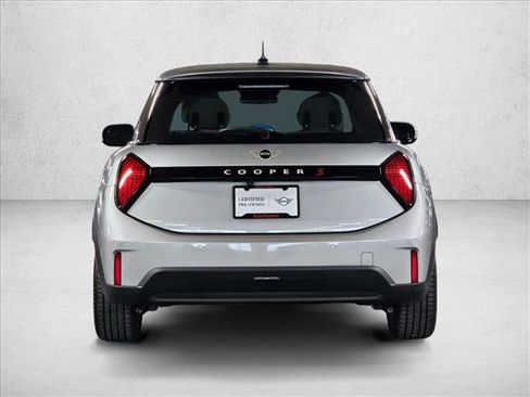 Certified 2025 MINI Cooper S image 7