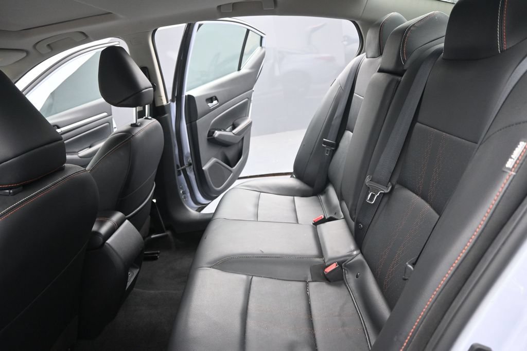 Used 2024 Nissan Altima 2.5 SR w/ SR Premium Package AWD/4WD image 14
