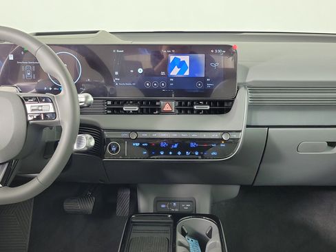 New 2026 Hyundai Ioniq 5 Limited image 9