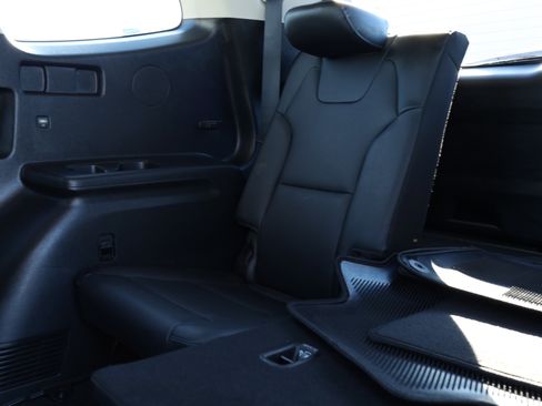 Used 2022 Kia Telluride EX w/ EX Premium Package image 15