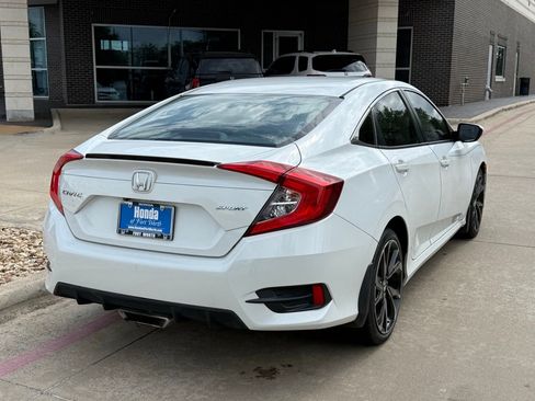 Used 2021 Honda Civic Sport image 5