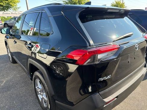 Certified 2025 Toyota RAV4 XLE AWD/4WD image 5