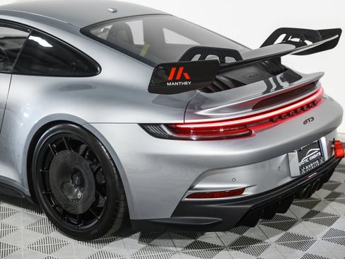 Used 2022 Porsche 911 GT3 RWD image 19