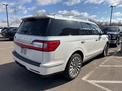 Used 2020 Lincoln Navigator Reserve w/ Luxury Package image 8