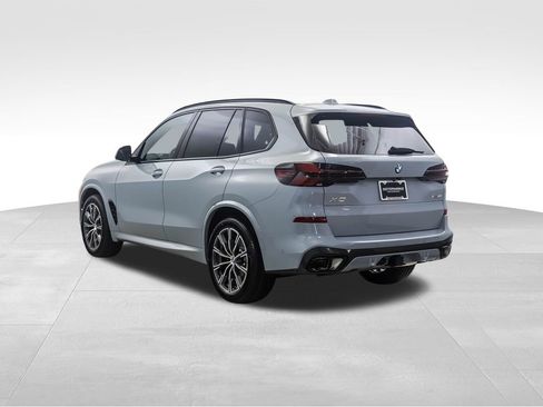 New 2026 BMW X5 xDrive40i image 3