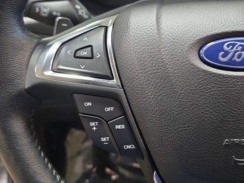 Used 2022 Ford Edge SEL w/ Convenience Package AWD/4WD image 19