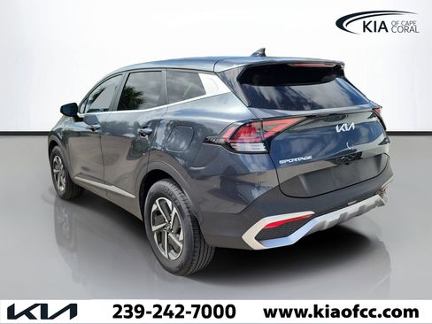 Certified 2023 Kia Sportage LX image 4