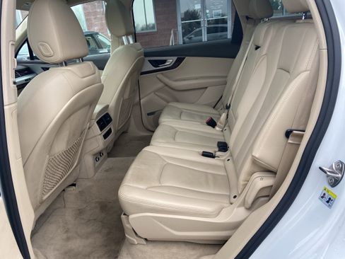 Used 2019 Audi Q7 2.0T Premium Plus w/ Premium Plus Package image 11
