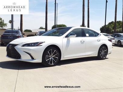 New 2025 Lexus ES 350 w/ Premium Package
