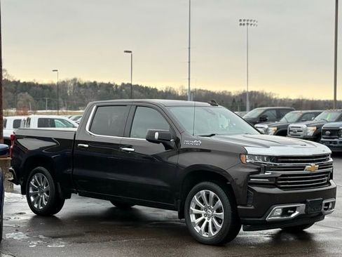 Used 2019 Chevrolet Silverado 1500 High Country w/ Technology Package image 41