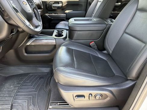 Used 2021 Chevrolet Silverado 2500 LTZ w/ LTZ Convenience Package AWD/4WD image 22