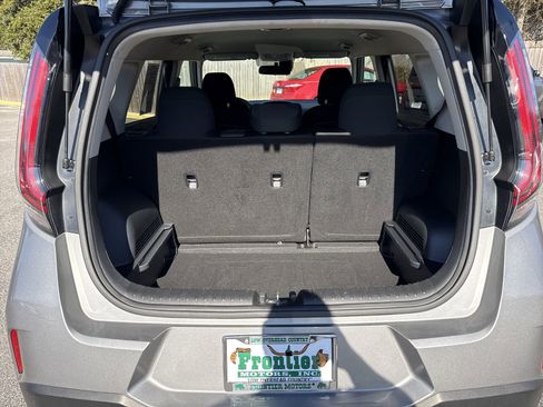 Used 2024 Kia Soul LX w/ Option Group 015 image 27