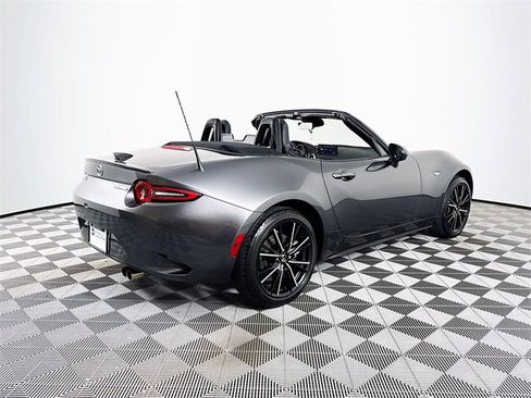 Used 2024 MAZDA MX-5 Miata Grand Touring w/ Weather Package image 7