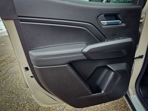 New 2026 GMC Canyon Elevation w/ Convenience Package image 27