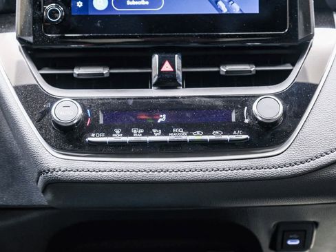 Used 2024 Toyota Corolla SE image 16