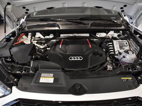 Used 2025 Audi SQ5 Premium Plus w/ Premium Plus Package AWD/4WD image 40