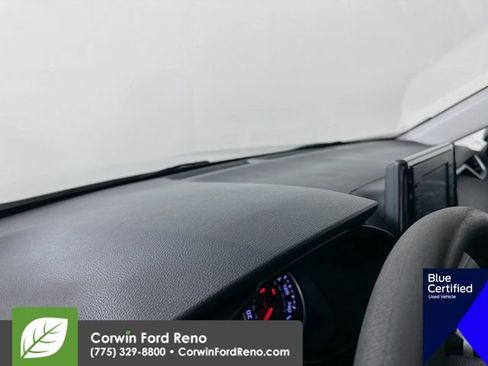 Used 2019 Toyota RAV4 XLE AWD/4WD image 11