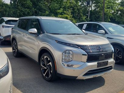 Used 2024 Mitsubishi Outlander AWD