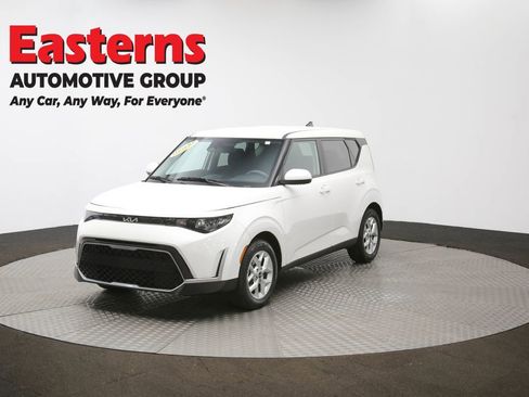 Used 2024 Kia Soul LX w/ Option Group 015 image 54