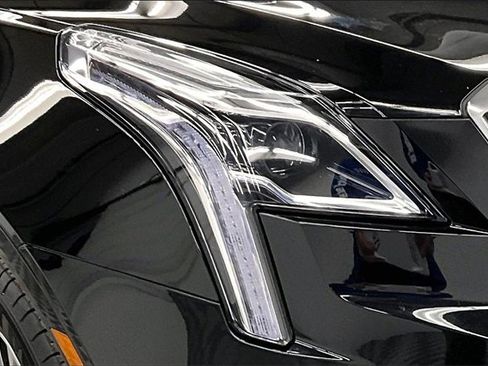 Used 2024 Cadillac XT5 Sportv image 30