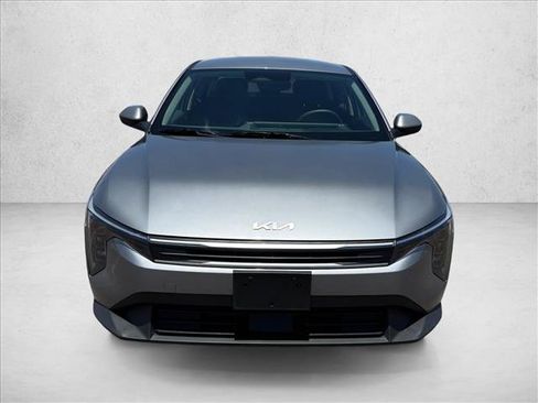 Used 2025 Kia K4 FWD image 2