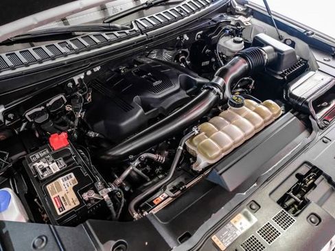 Used 2020 Lincoln Navigator L Reserve w/ Equipment Group 208A Reserve image 48