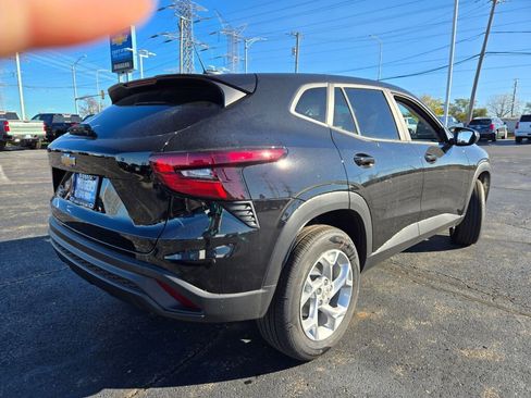 New 2026 Chevrolet Trax LS w/ LS Convenience Package image 10