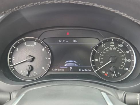 Used 2025 INFINITI QX55 Luxe w/ Cargo Package AWD/4WD image 32