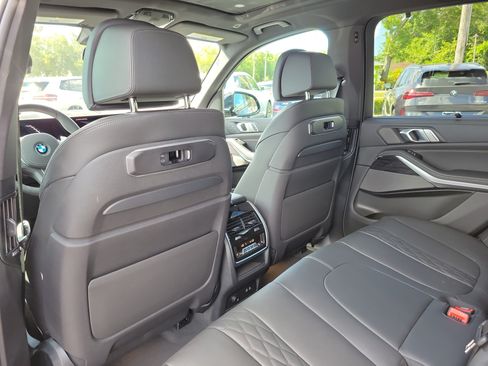 New 2026 BMW X5 xDrive40i w/ Executive Package AWD/4WD image 9