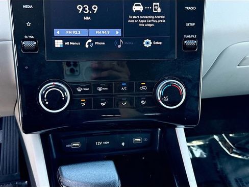 Certified 2023 Hyundai Tucson SEL w/ Winter Package FWD image 15