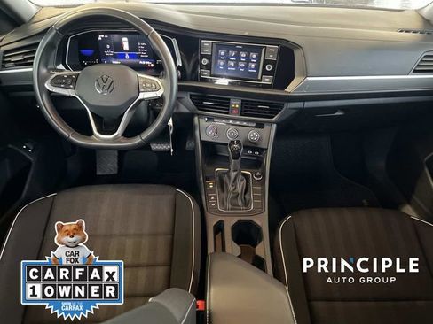 Certified 2022 Volkswagen Jetta Sport image 28