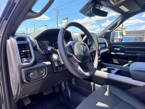 Used 2026 RAM 2500 Big Horn AWD/4WD image 11