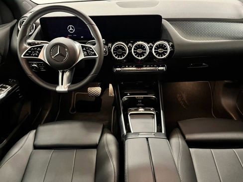 Used 2024 Mercedes-Benz GLA 250 image 12