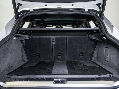 New 2026 Aston Martin DBX 707 AWD/4WD image 32