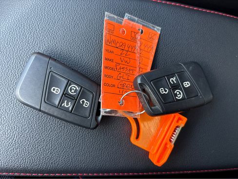 Used 2022 Volkswagen Jetta GLI Autobahn image 30