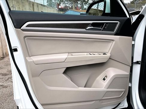 Used 2019 Volkswagen Atlas SEL image 21