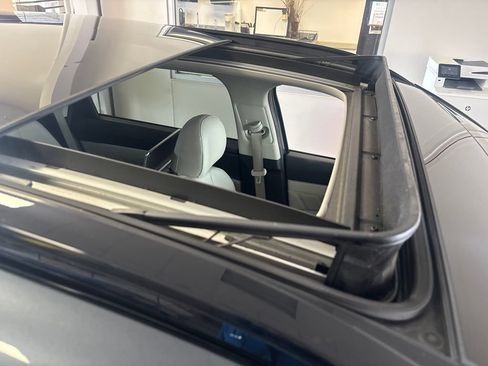 Used 2022 Kia Sorento SX AWD/4WD image 9