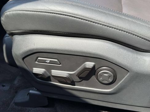 Certified 2025 Hyundai Santa Fe Calligraphy AWD/4WD image 18