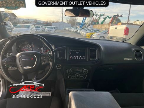 Used 2019 Dodge Charger Police w/ Convenience Group I image 11