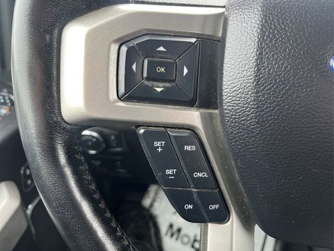 Used 2019 Ford F150 Lariat image 30