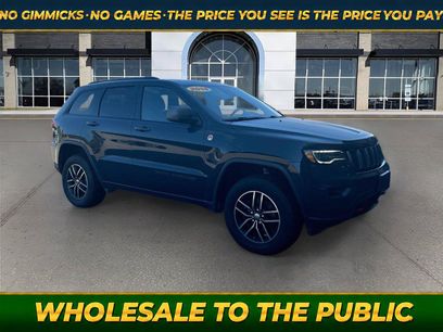 Used 2018 Jeep Grand Cherokee Trailhawk w/ Trailhawk Luxury Group