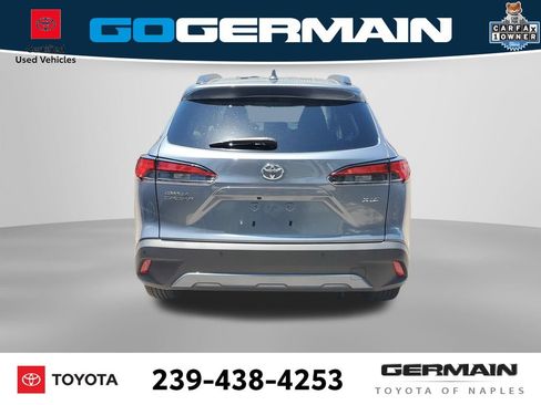 Certified 2023 Toyota Corolla Cross XLE w/ Convenience Package FWD image 8