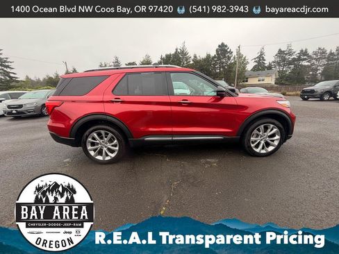 Used 2021 Ford Explorer Platinum w/ Equipment Group 601A AWD/4WD image 4