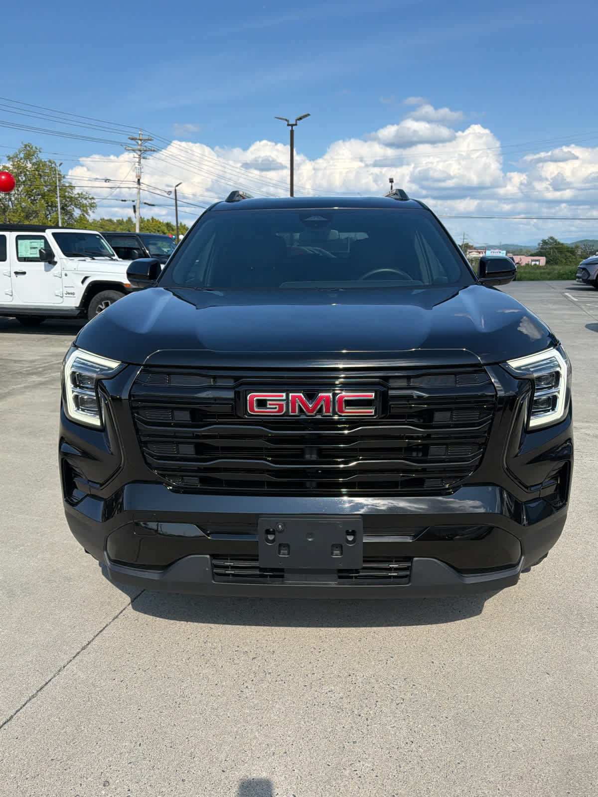 Used 2026 GMC Terrain Elevation w/ Elevation Premium Package AWD/4WD image 3