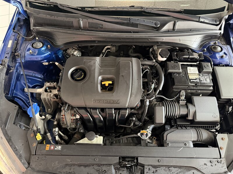 Used 2021 Kia Forte LXS FWD image 30