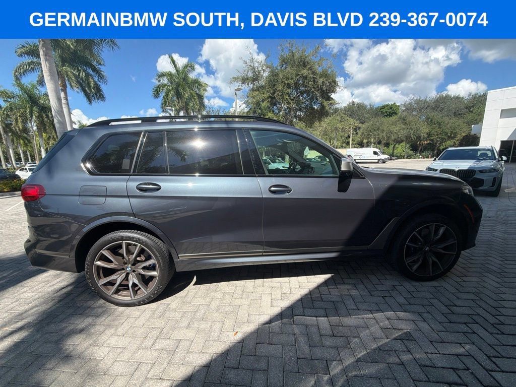 Used 2020 BMW X7 M50i AWD/4WD image 13