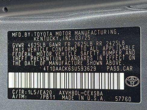 Used 2025 Toyota Camry SE w/ Convenience Package FWD image 32