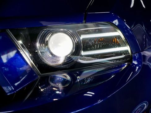 Used 2013 Ford Mustang GT Premium w/ Electronics Pkg image 78