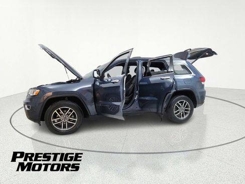 Used 2020 Jeep Grand Cherokee Limited w/ Luxury Group II image 14