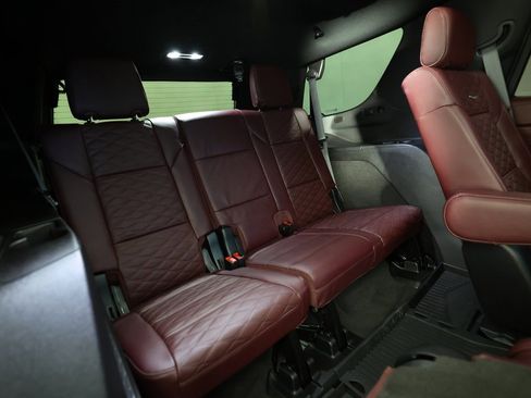 Used 2026 Cadillac Escalade Sport w/ LPO, ONYX Package image 12